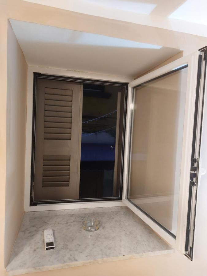 Masaniello'S House Apartment Наполи Екстериор снимка