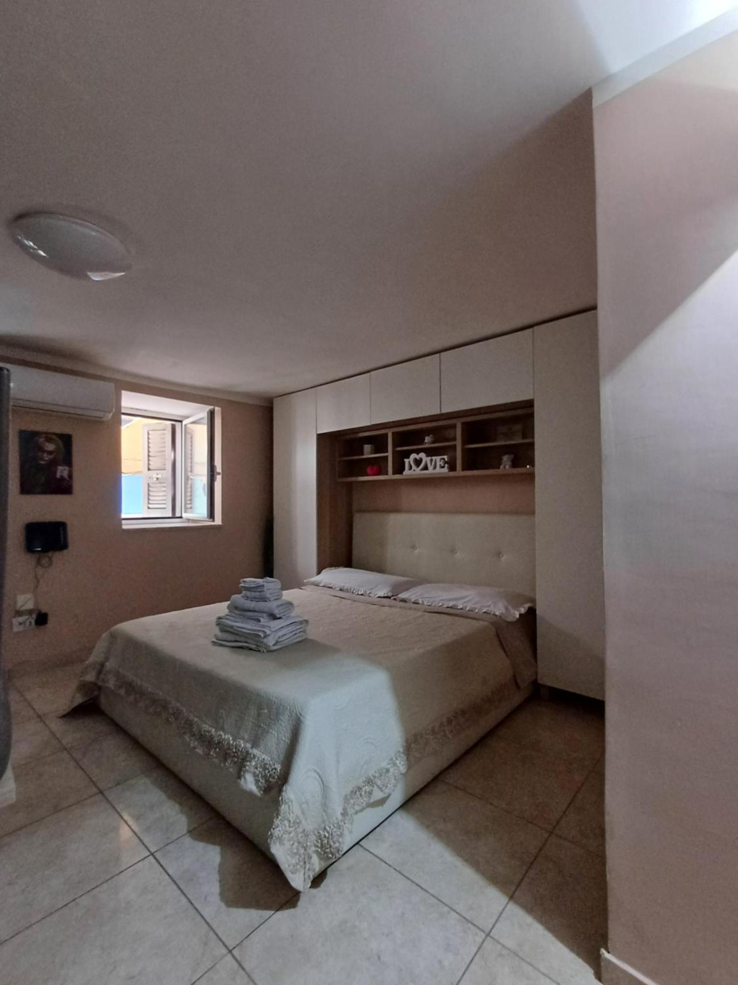 Masaniello'S House Apartment Наполи Екстериор снимка